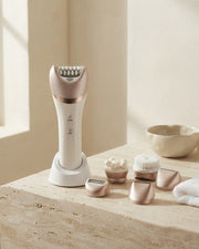 Depiladora Beauty Set 6 en 1 MyMusse en su base con sus cabezales